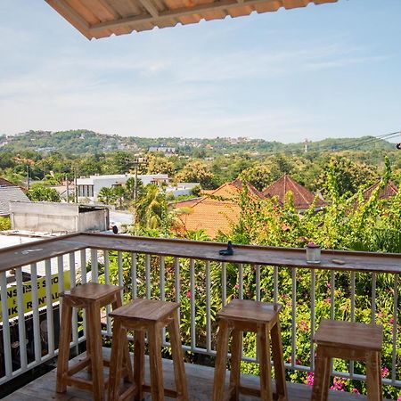 Makua Bingin Apartment อูลูวาตู ภายนอก รูปภาพ